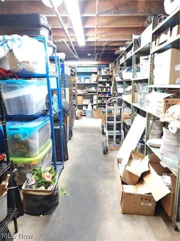 11609 Detroit Avenue, Cleveland, OH 44102