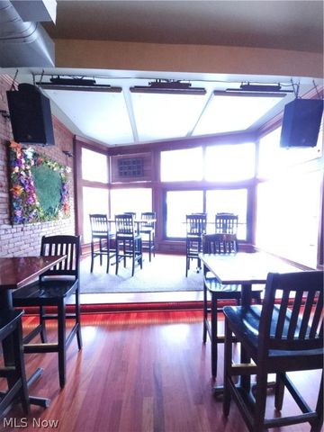 11609 Detroit Avenue, Cleveland, OH 44102