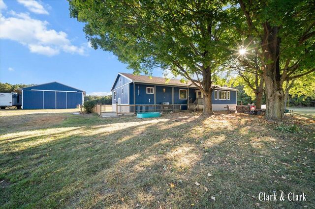 3715 E Skeels Road, Holton, MI 49425