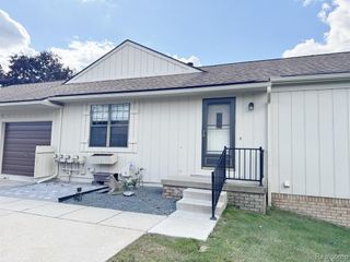 11755 Shenadoah Avenue 159-4, South Lyon, MI 48178