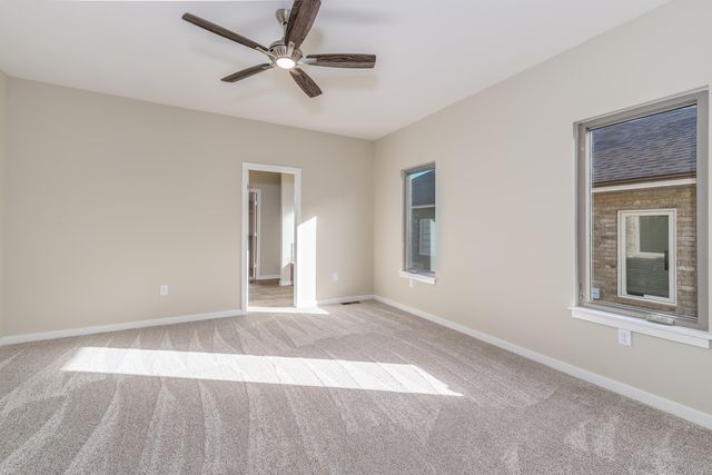 3801 W Broadmoor Street, Springfield, MO 65807