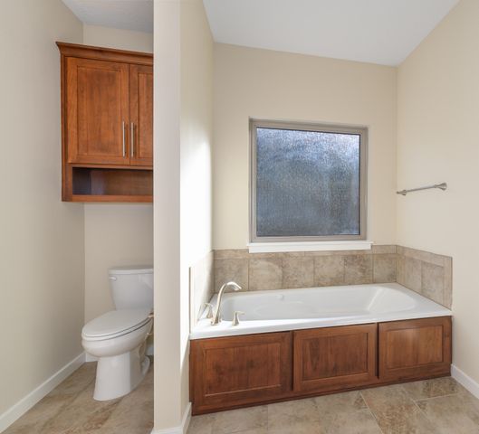 3801 W Broadmoor Street, Springfield, MO 65807