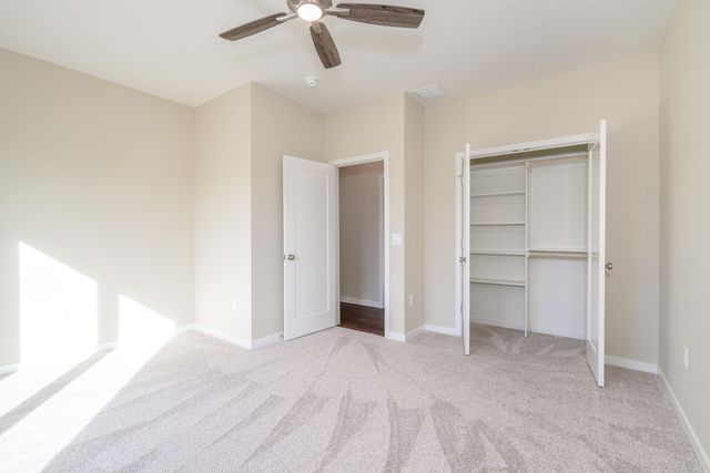 3801 W Broadmoor Street, Springfield, MO 65807