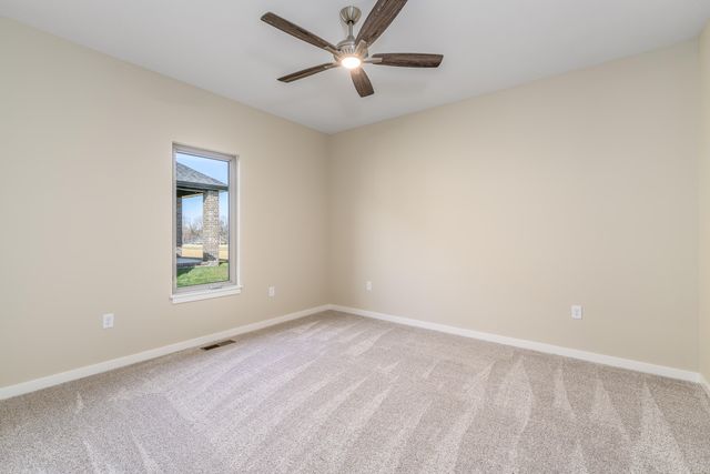 3801 W Broadmoor Street, Springfield, MO 65807