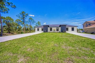 817-819 Eisenhower BLVD, Lehigh Acres, FL 33974