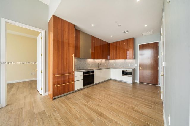 2655 S bayshore drive 1906, Coconut Grove, FL 33133