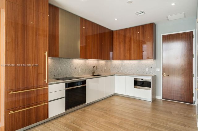 2655 S bayshore drive 1906, Coconut Grove, FL 33133