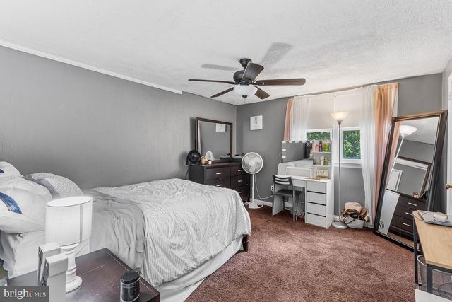 614 N SYCAMORE AVE, Clifton Heights, PA 19018