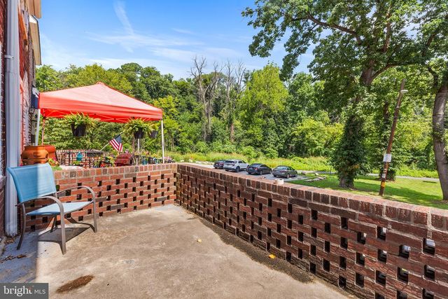 614 N SYCAMORE AVE, Clifton Heights, PA 19018