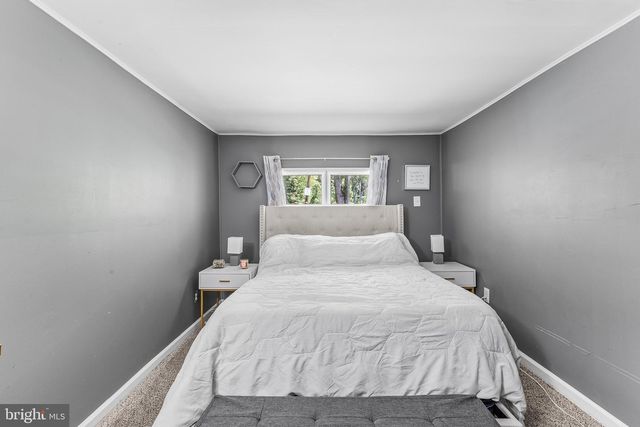 614 N SYCAMORE AVE, Clifton Heights, PA 19018