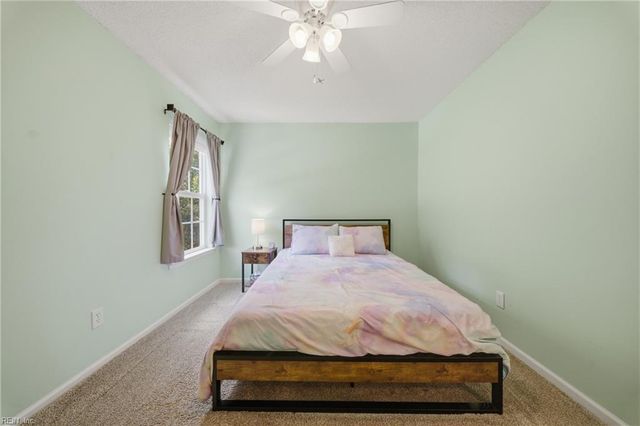 608 September LN, Chesapeake, VA 23322