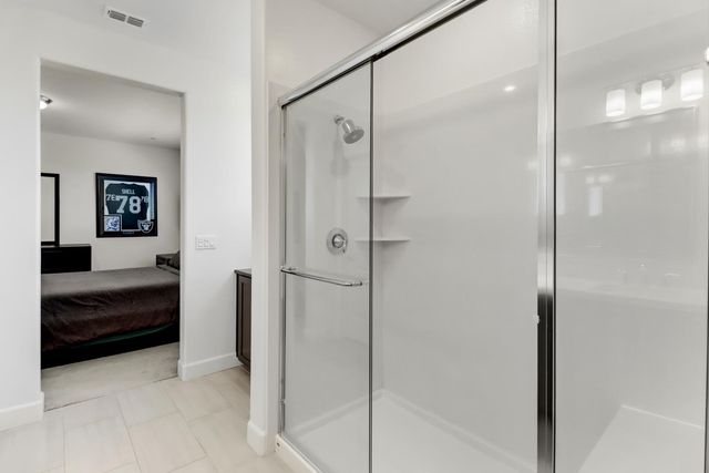 9490 Cheverny Way, Sacramento, CA 95829