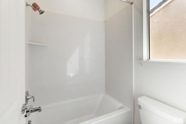 9490 Cheverny Way, Sacramento, CA 95829