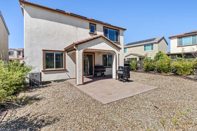 9490 Cheverny Way, Sacramento, CA 95829