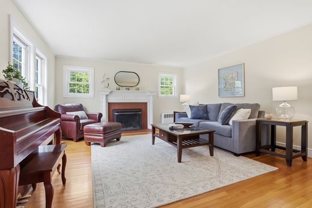 88 Southfield Road, Concord, MA 01742