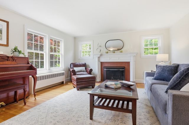 88 Southfield Road, Concord, MA 01742
