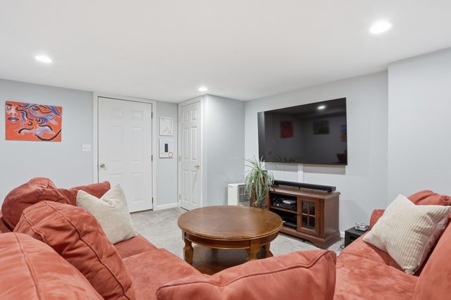 88 Southfield Road, Concord, MA 01742