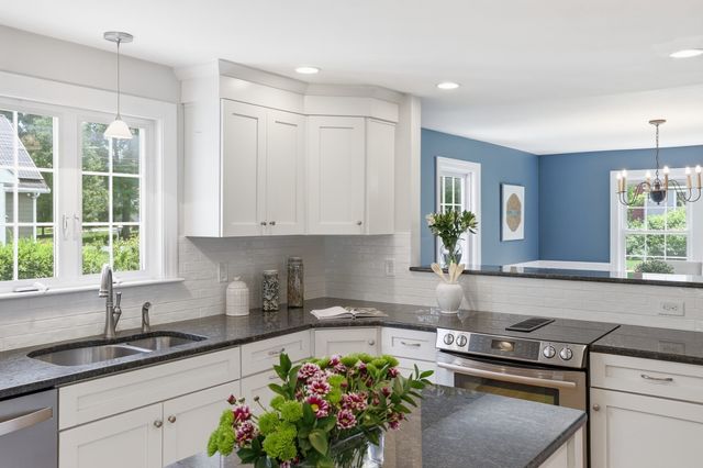 88 Southfield Road, Concord, MA 01742