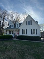 2421 S Bellah Ct, Murfreesboro, TN 37127