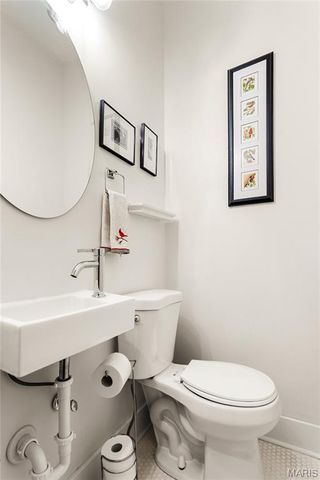 1721 Carroll Street, St Louis, MO 63104