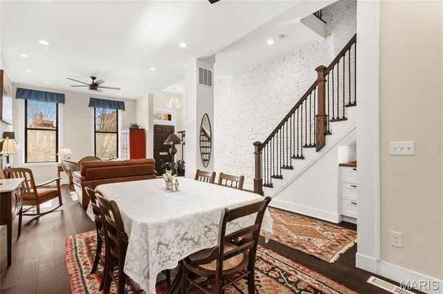 1721 Carroll Street, St Louis, MO 63104