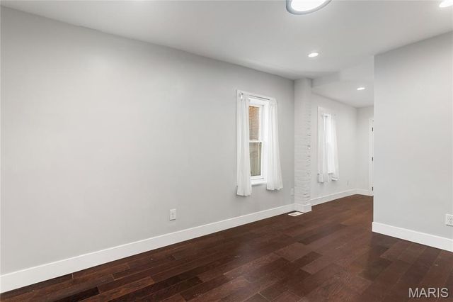 1721 Carroll Street, St Louis, MO 63104