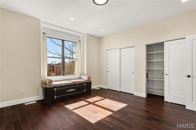 1721 Carroll Street, St Louis, MO 63104