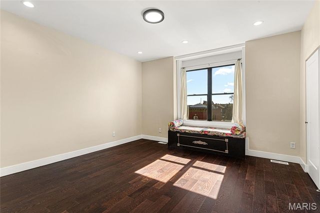 1721 Carroll Street, St Louis, MO 63104