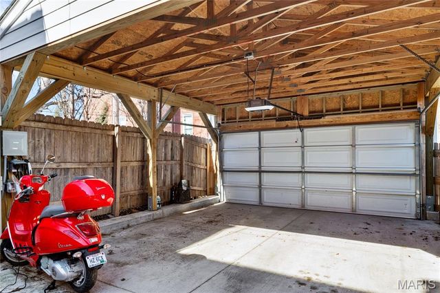 1721 Carroll Street, St Louis, MO 63104