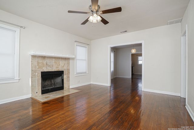 119 MEREDITH DR, San Antonio, TX 78228