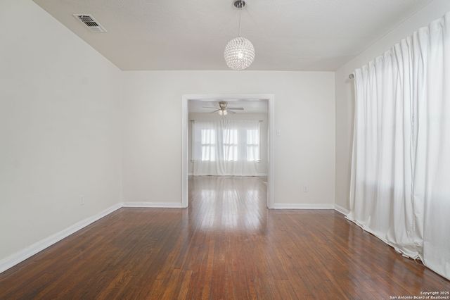 119 MEREDITH DR, San Antonio, TX 78228