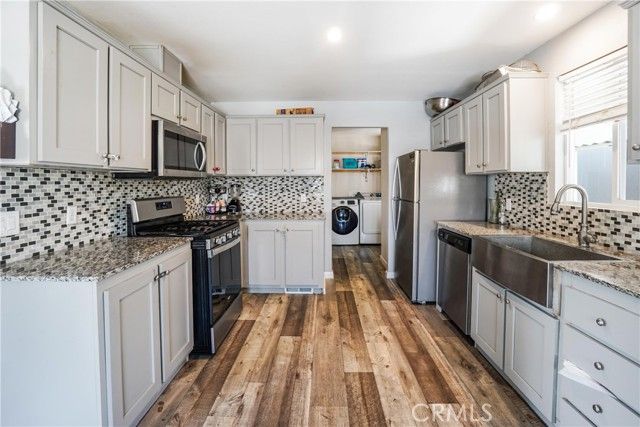 12700 Elliott, El Monte, CA 91732