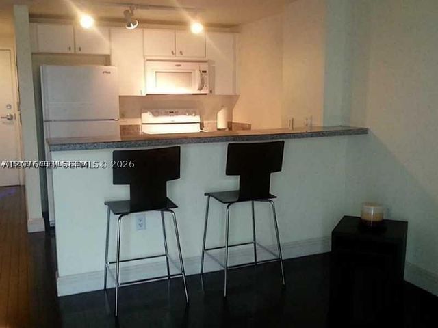 2740 SW 28th Ter 503, Miami, FL 33133