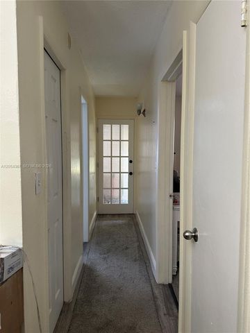 17050 NE 14th Ave 110, Miami, FL 33162