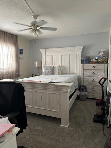 17050 NE 14th Ave 110, Miami, FL 33162