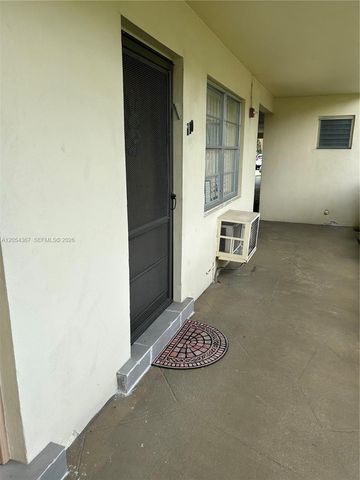 17050 NE 14th Ave 110, Miami, FL 33162