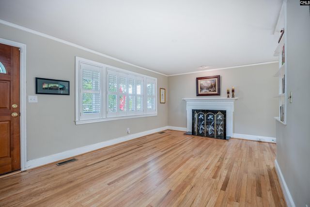1035 Elm Avenue, Columbia, SC 29205