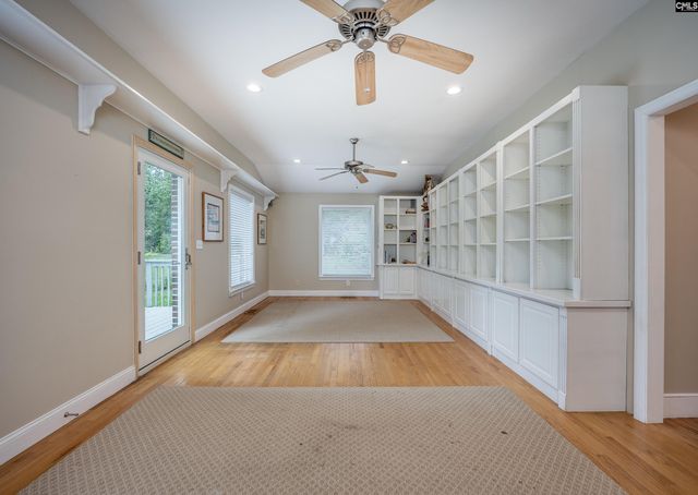 1035 Elm Avenue, Columbia, SC 29205
