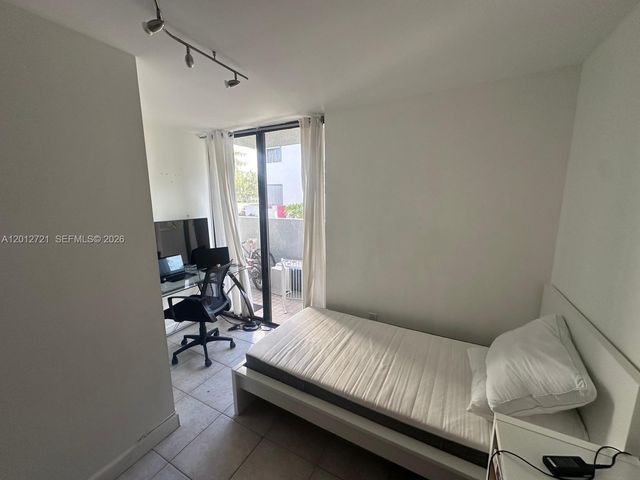 3003 NE 183rd Ln 0, Aventura, FL 33160