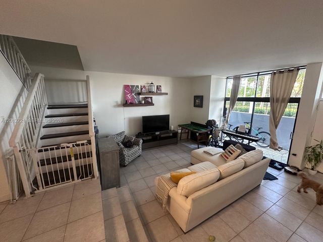 3003 NE 183rd Ln 0, Aventura, FL 33160
