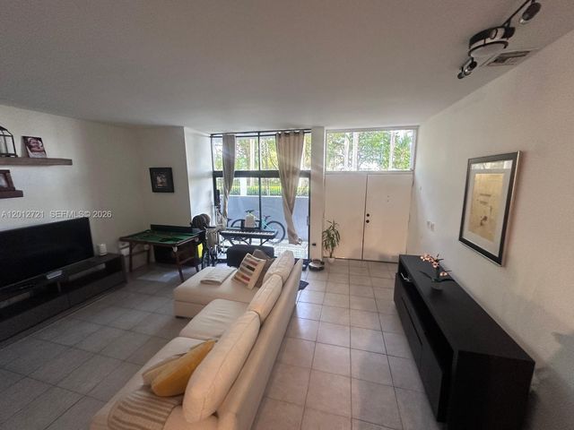 3003 NE 183rd Ln 0, Aventura, FL 33160