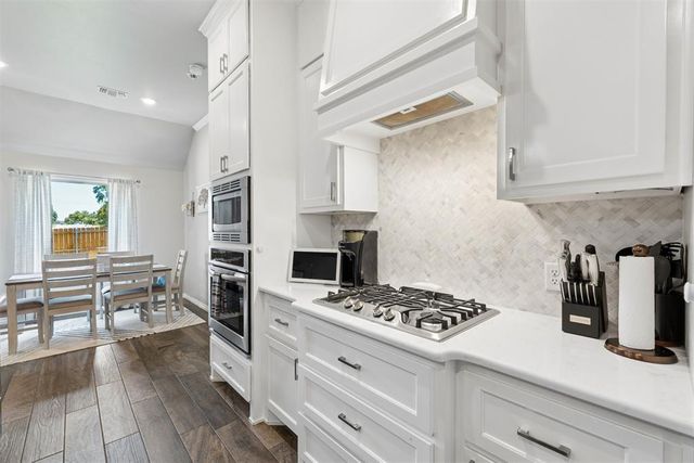 4208 Armstead Avenue, Edmond, OK 73012