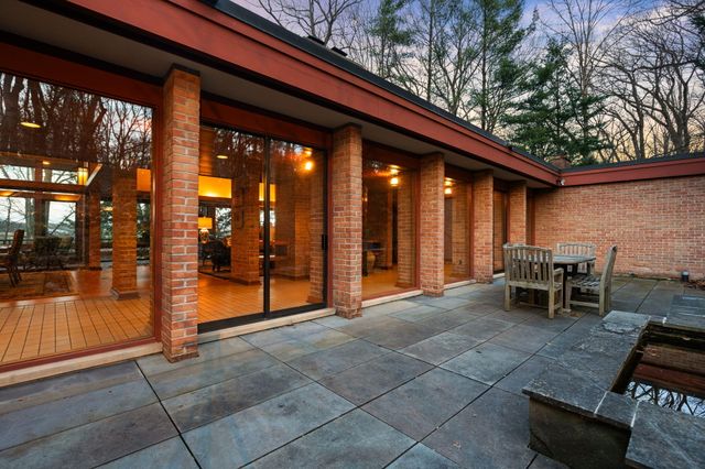 276 Indian River Place, Ann Arbor, MI 48104