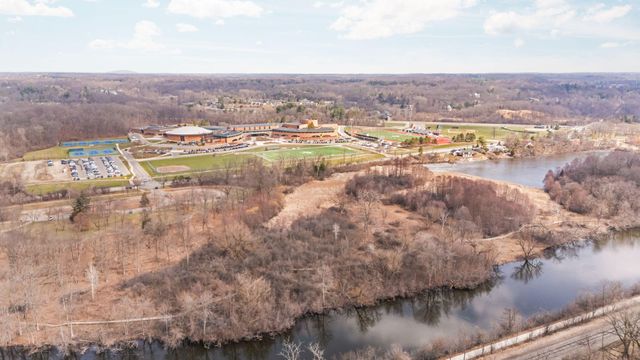 276 Indian River Place, Ann Arbor, MI 48104