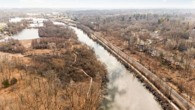 276 Indian River Place, Ann Arbor, MI 48104