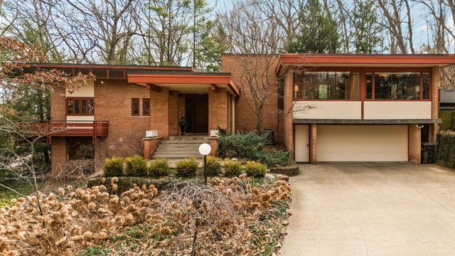 276 Indian River Place, Ann Arbor, MI 48104