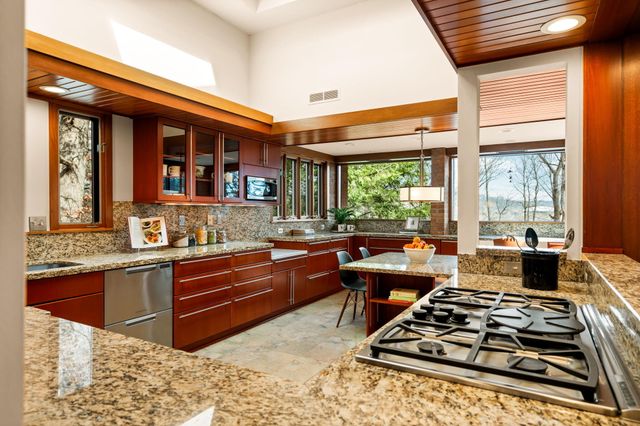 276 Indian River Place, Ann Arbor, MI 48104