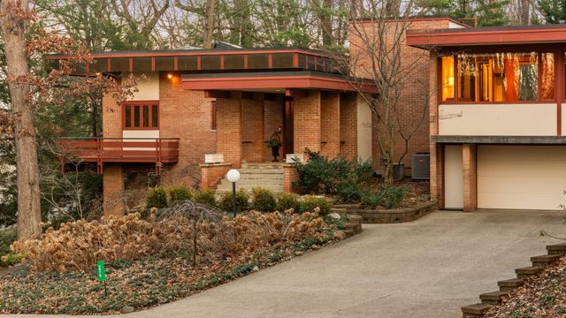 276 Indian River Place, Ann Arbor, MI 48104