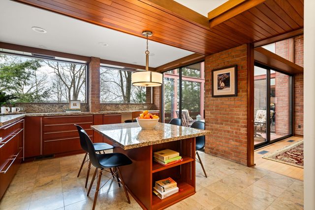 276 Indian River Place, Ann Arbor, MI 48104