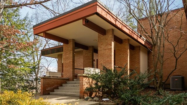 276 Indian River Place, Ann Arbor, MI 48104